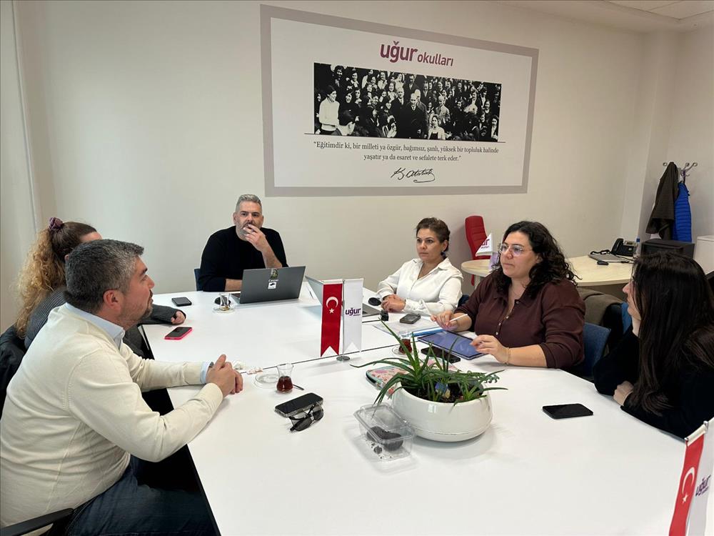 Koordinatörlüğümüz Faaliyetleri Kapsamında Yalova Uğur Koleji AB Proje Eğitim Toplantısı Gerçekleştirildi